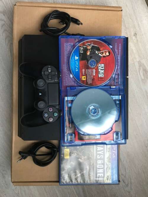 BOXED SONY PLAYSTATION 4*CUH-1216B* 1 TB HDD* 3 GAMES * 1 SONY CONTROLLER *HDMI CABLE*USB CABLE